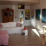 Daire 3-zi Atelierdachwohnung Mit Bergblick Seenaehe Und 2 Loggia