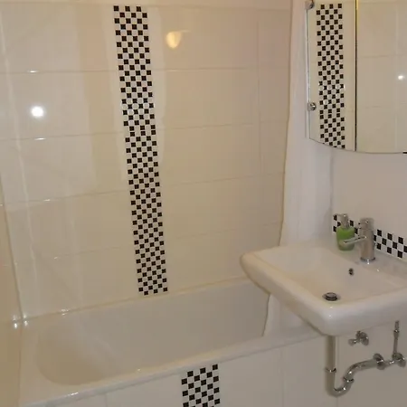 Apartamento 3-zi Atelierdachwohnung Mit Bergblick Seenaehe Und 2 Loggia