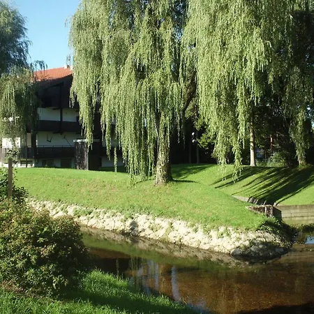 Apartamento 3-zi Atelierdachwohnung Mit Bergblick Seenaehe Und 2 Loggia *