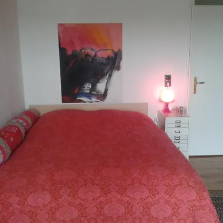 3-zi Atelierdachwohnung Mit Bergblick Seenaehe Und 2 Loggia