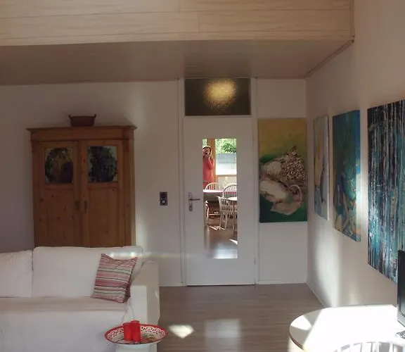 Lägenhet 3-zi Atelierdachwohnung Mit Bergblick Seenaehe Und 2 Loggia Bernau am Chiemsee