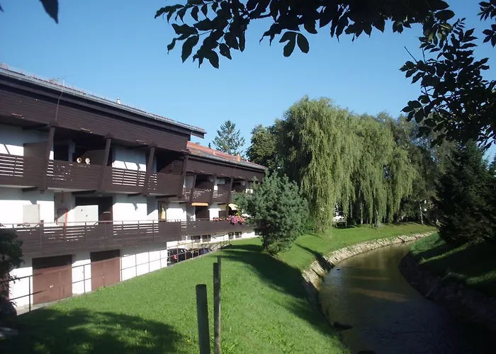 3-zi Atelierdachwohnung Mit Bergblick Seenaehe Und 2 Loggia
