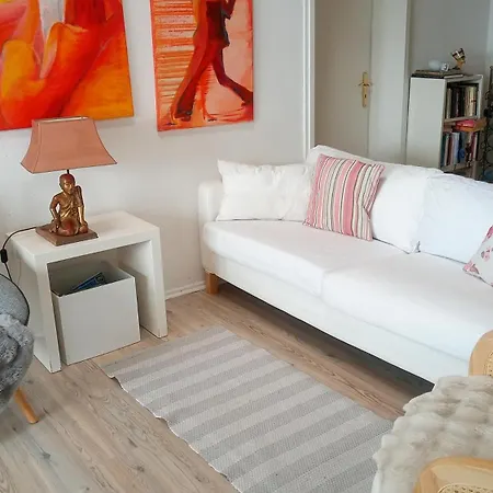 Apartman 3-zi Atelierdachwohnung Mit Bergblick Seenaehe Und 2 Loggia