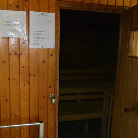 3-zi Atelierdachwohnung Mit Bergblick Seenaehe Und 2 Loggia Bernau am Chiemsee