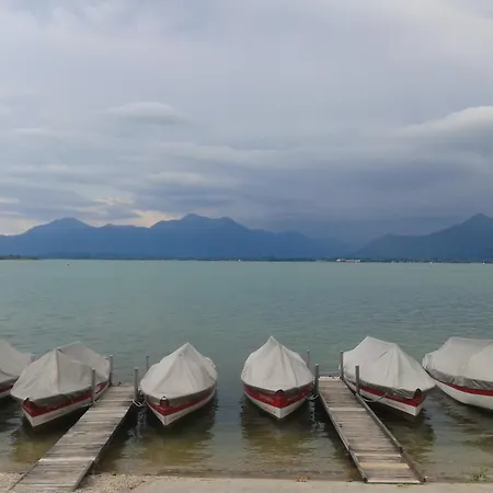 3-zi Atelierdachwohnung Mit Bergblick Seenähe Und 2 Loggia * Bernau am Chiemsee