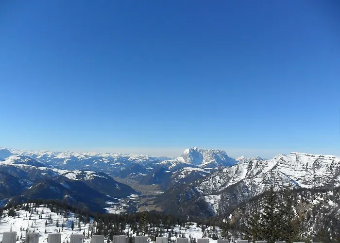 Appartement 3-zi Atelierdachwohnung Mit Bergblick Seenaehe Und 2 Loggia *
